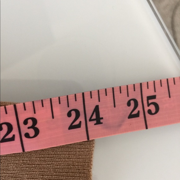 Authentic Burberry sweater - Picture 9 of 10